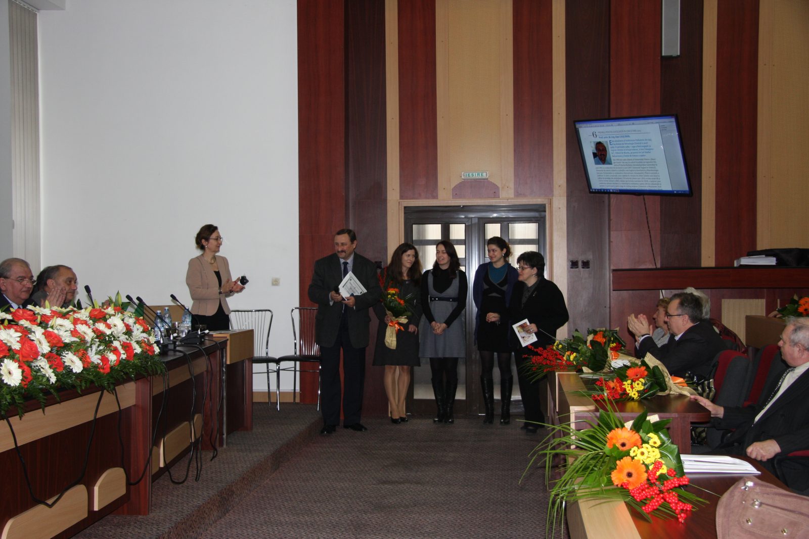 tuiasi-professors-and-research-awarded-at-2015-university-days