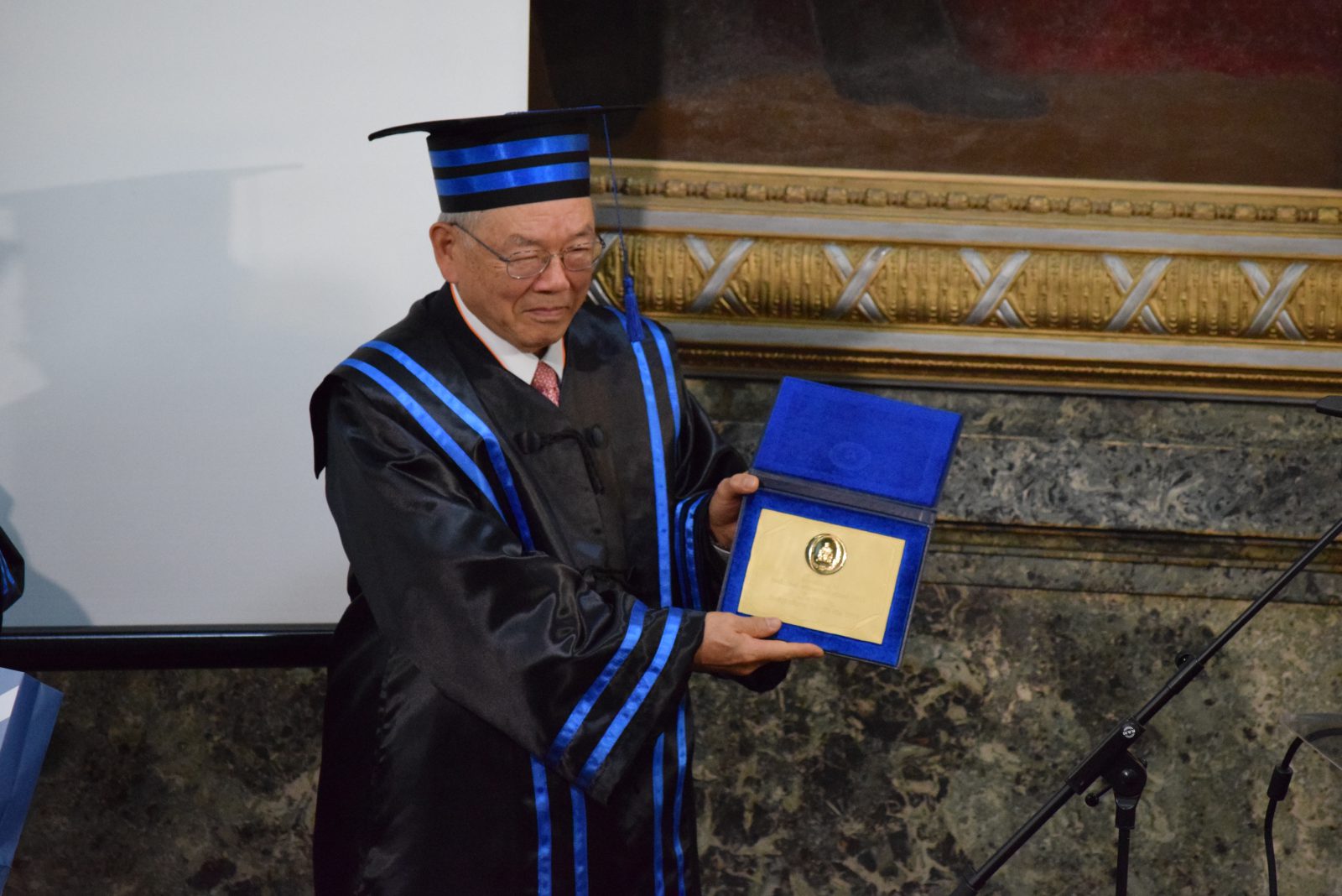 nam-pyo-suh-un-reputat-profesor-si-cercetator-din-coreea-de-sud-doctor-honoris-causa-al-universitatii-tehnice